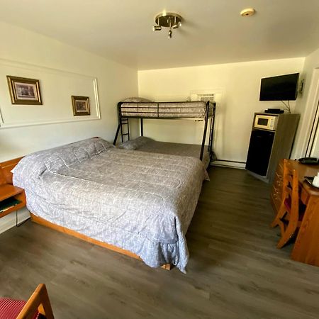 Motel Bonsoir Жольет Экстерьер фото